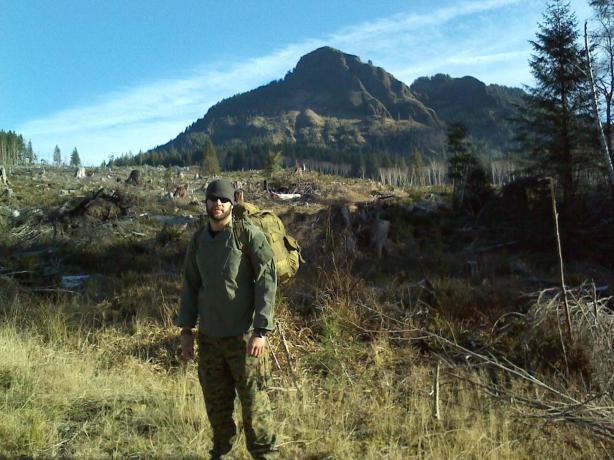 Survival Bros Hunting Game Picture